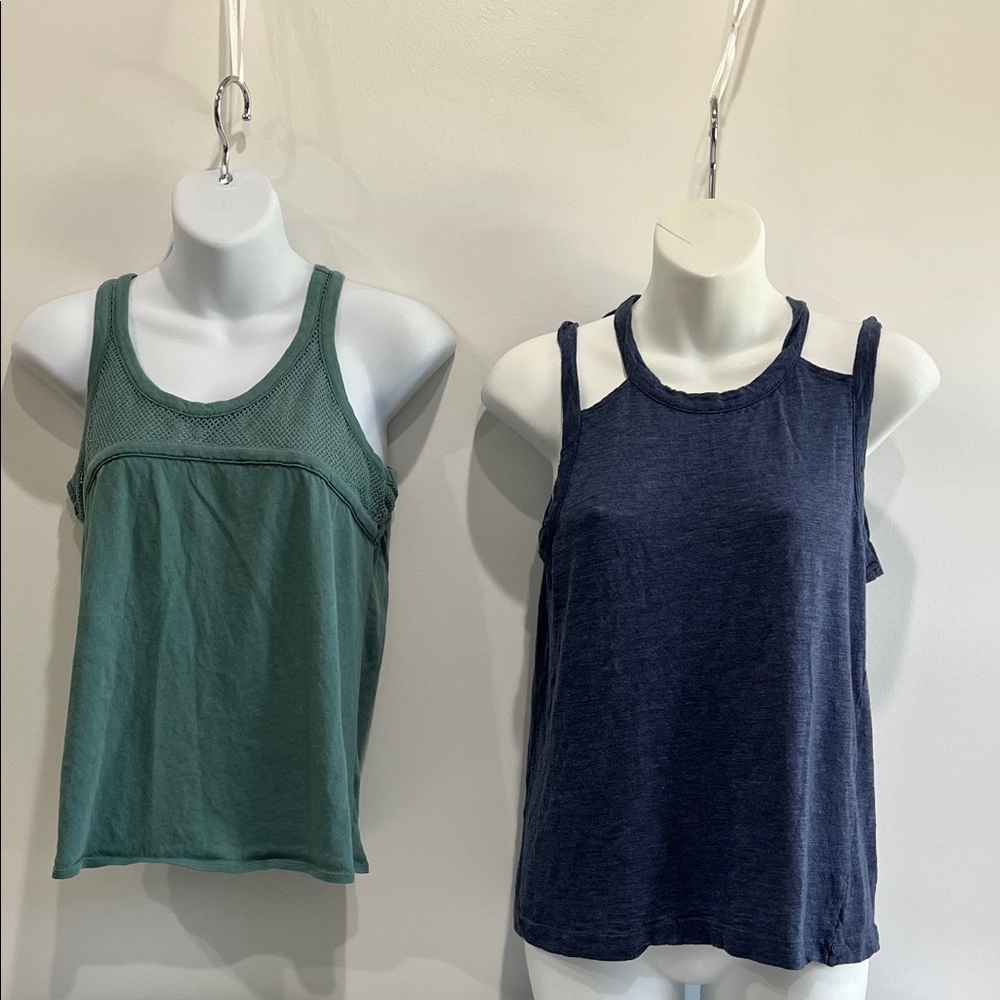Chaser Women's Bundle Tank Tops in Mint Green & Light Navy Blue, Size Small